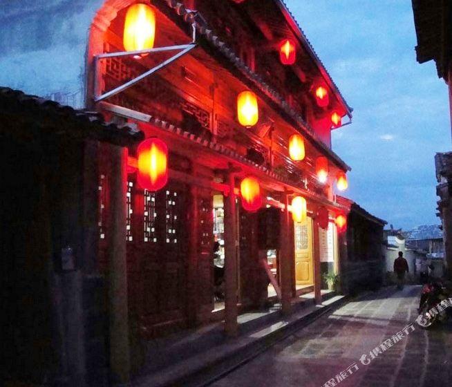 座无虚席!“钢琴王子”理查德·克莱德曼来福州了